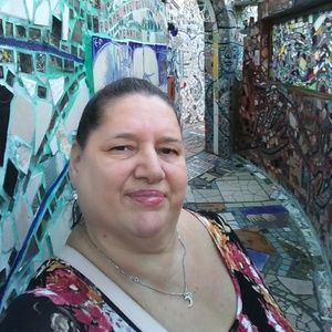 Meet your Posher, Helen